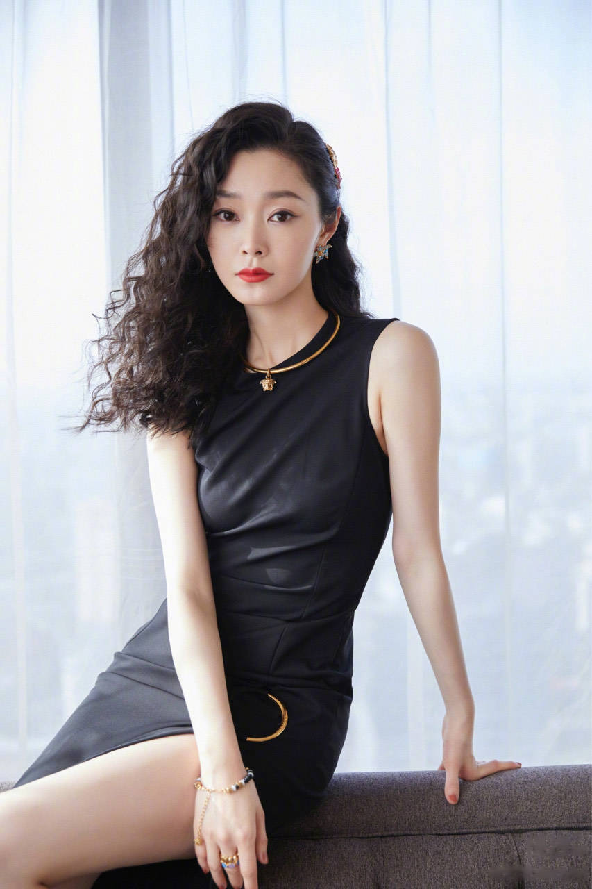 深度解析宋軼個(gè)人資料家庭背景:從求學(xué)到演藝的璀璨軌跡