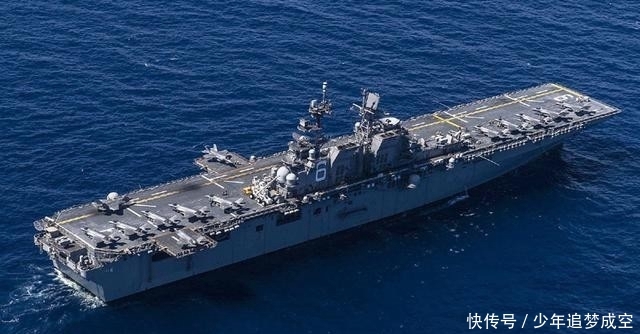 甲板上的時(shí)光回響:超日王號(hào)甲板與兩位工程師的跨時(shí)代對話