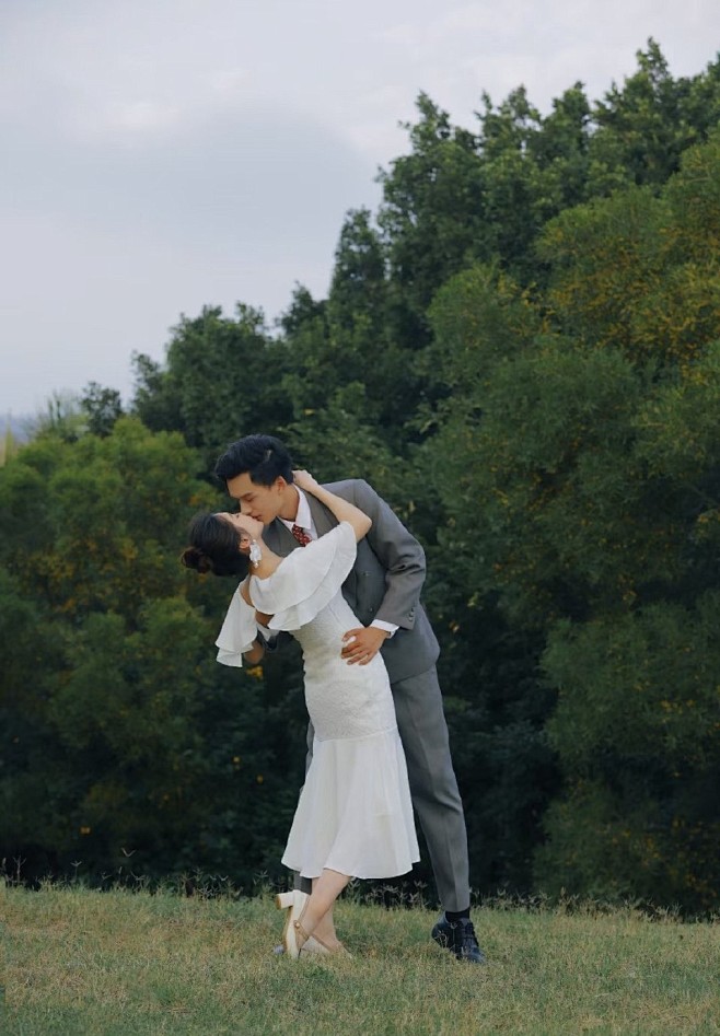 結(jié)婚照片尺寸是多少？一份超實(shí)用婚紗照尺寸全攻略深度解析