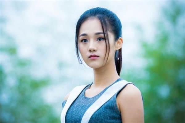 咖啡館里的熒幕人生:細(xì)品王子文簡(jiǎn)歷個(gè)人簡(jiǎn)介的獨(dú)特魅力