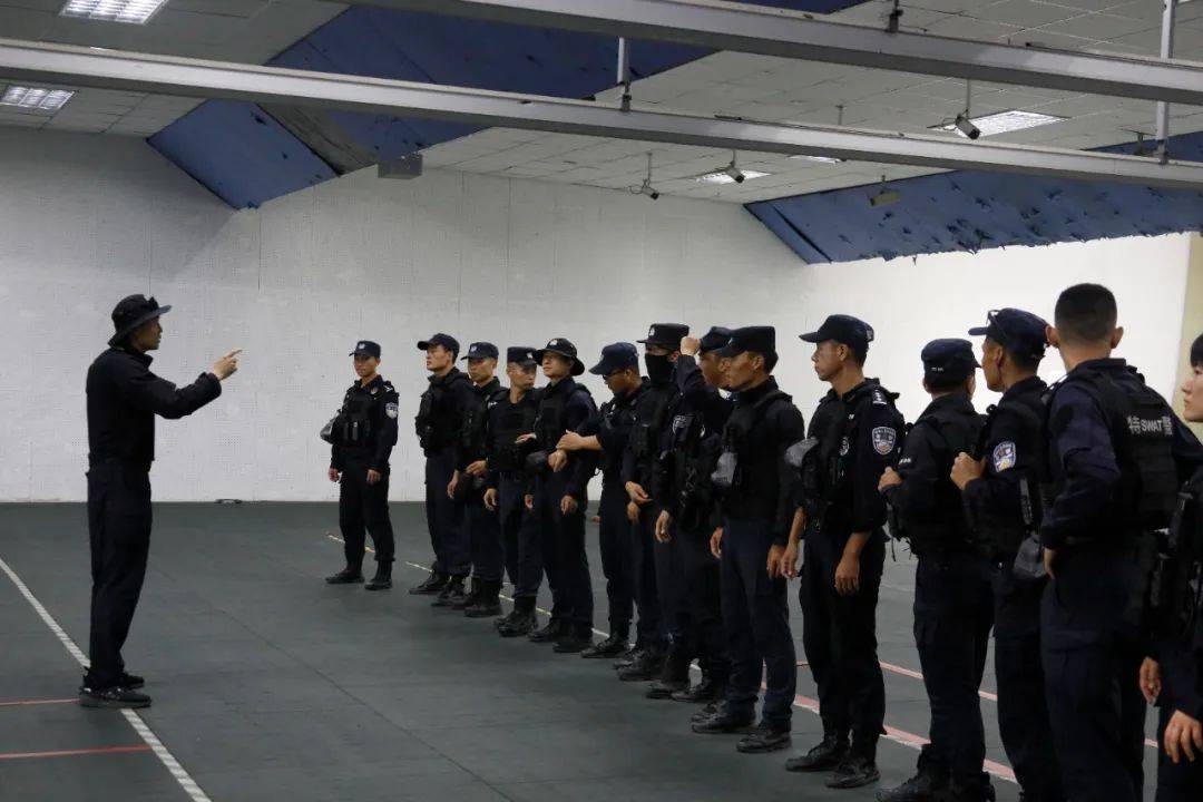 追憶與鍛造：探尋中國(guó)人民武裝警察部隊(duì)特種警察學(xué)院2022的隱秘篇章
