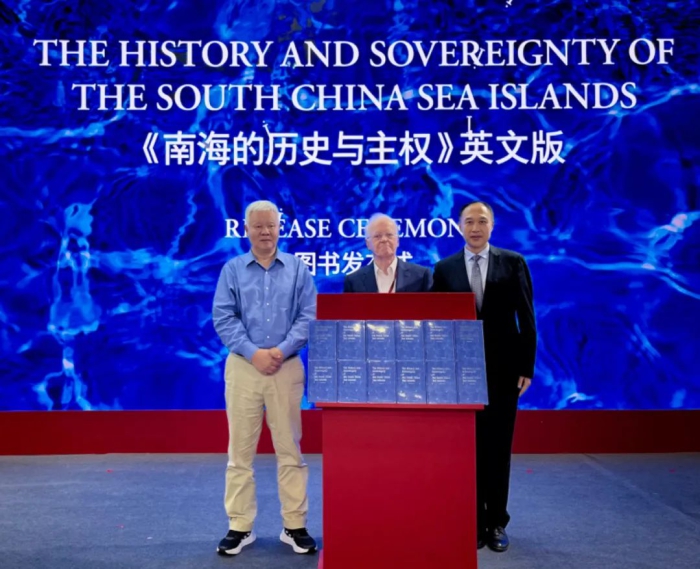 迷霧南海:一場(chǎng)關(guān)于美轟炸機(jī)現(xiàn)身南海繞大圈的深度對(duì)話