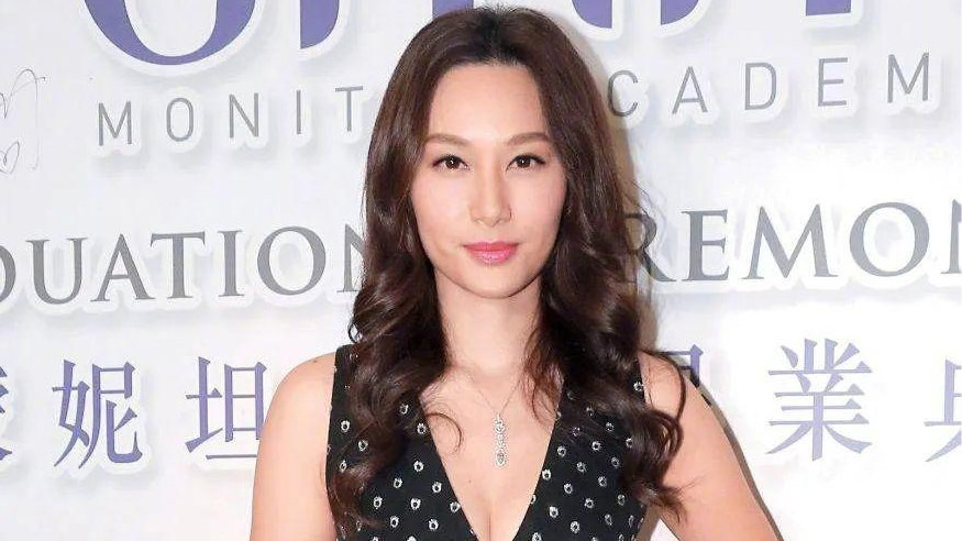 徐子珊多少歲深度解析:揭秘港姐影后的真實年齡與演藝軌跡