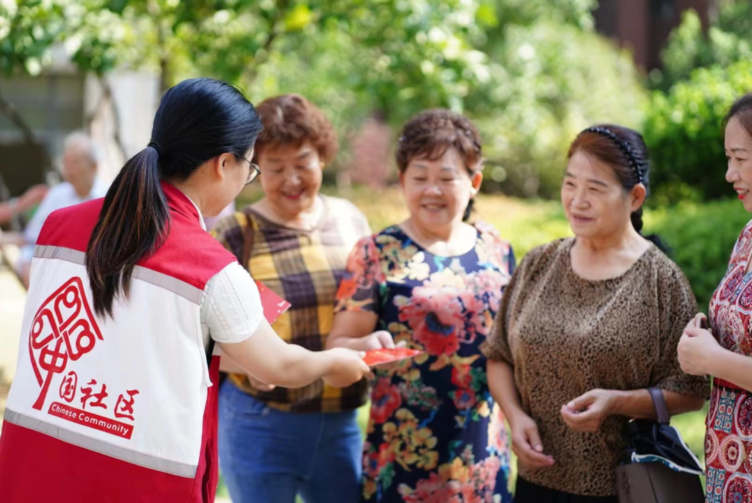 邊境小鎮(zhèn)的秘密：解碼“新澳門免費(fèi)準(zhǔn)期期準(zhǔn)”的數(shù)字奧秘