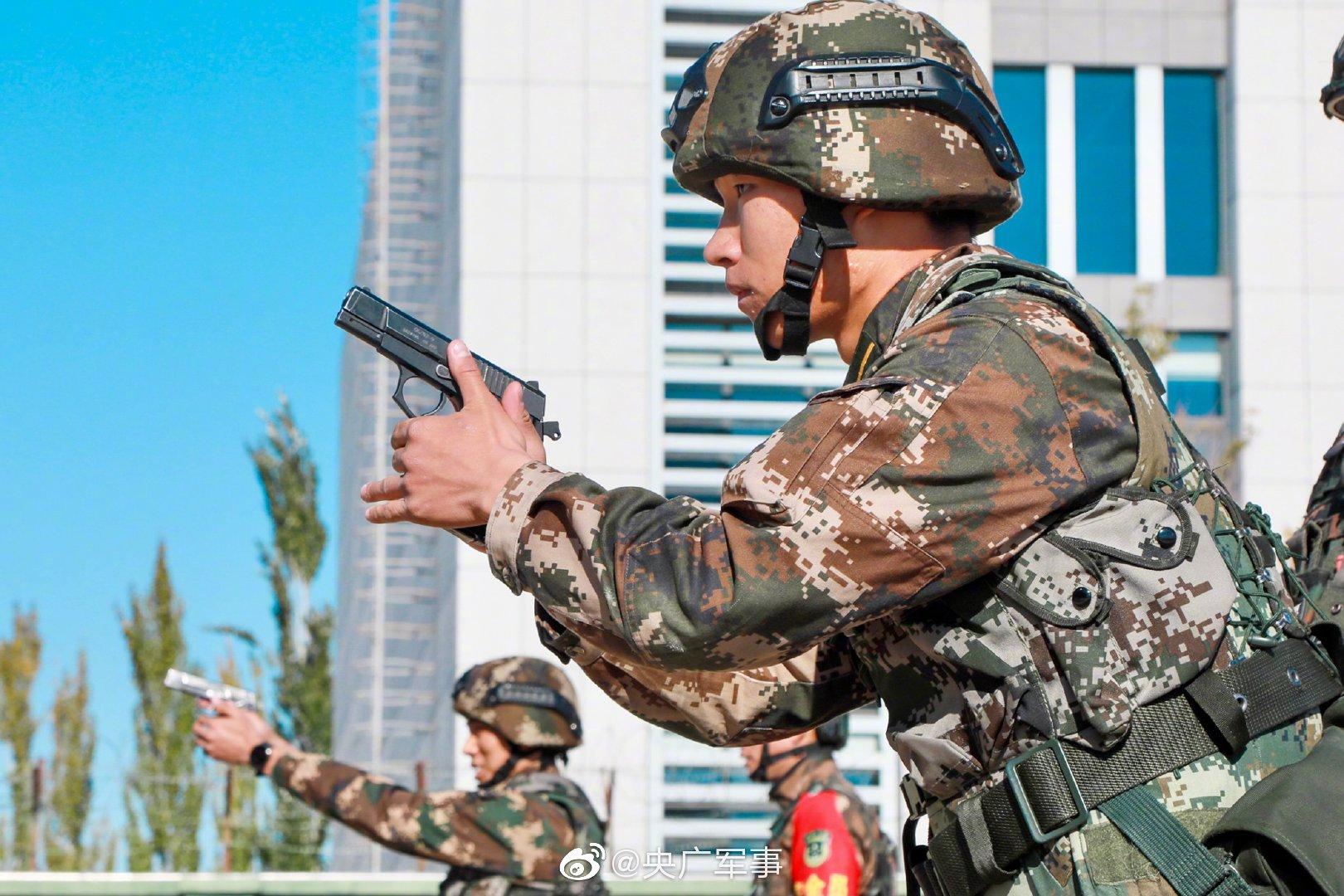 迷茫少年與老兵的深夜對話：揭秘武警部隊院校有哪些