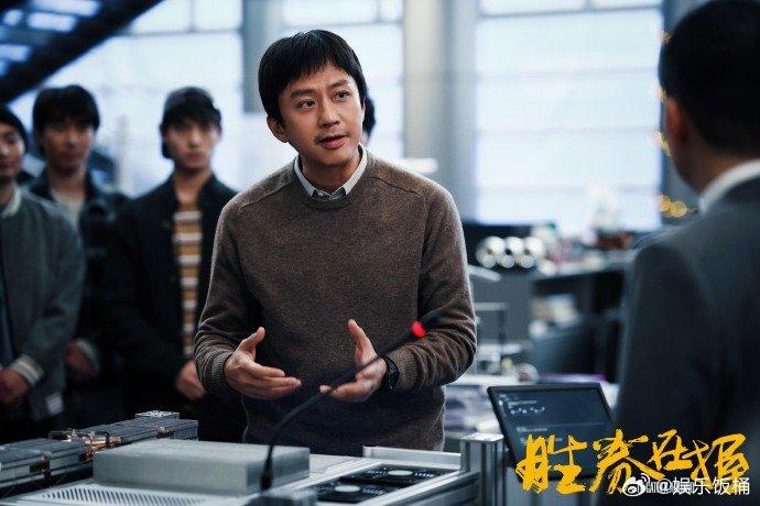 時(shí)空對(duì)話(huà)：探秘2016年鄧超人氣火爆的幕后奇遇