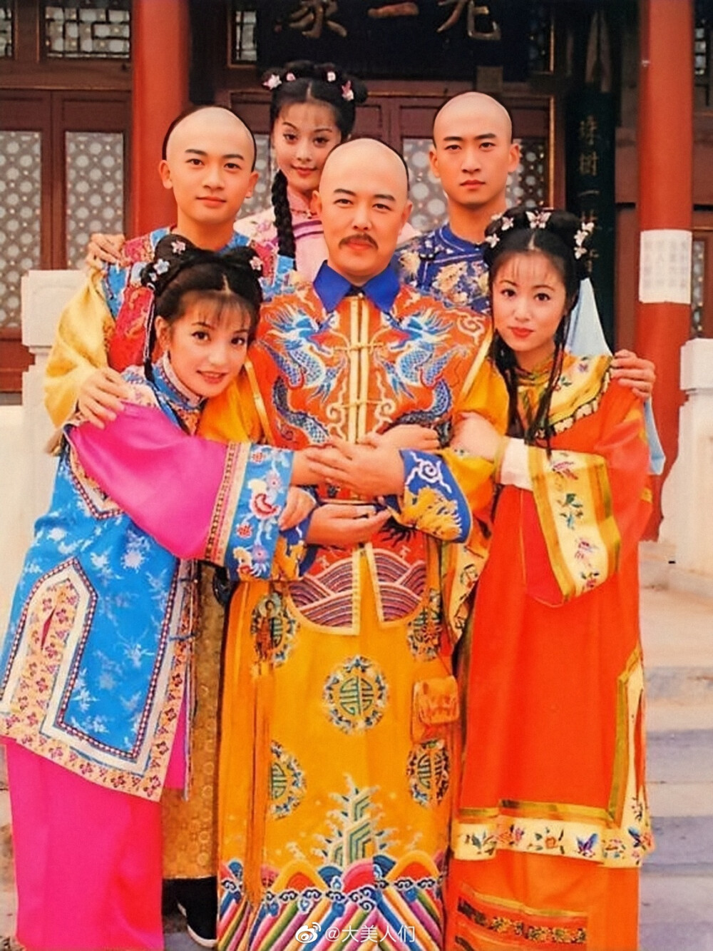 抓住經(jīng)典：還珠格格人物名字大全深度盤點與角色解析