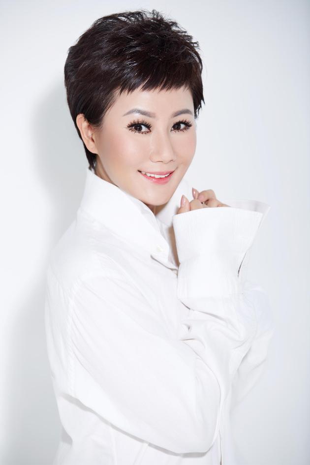 葉翠個(gè)人資料深度解析:全面了解其演藝事業(yè)與人生軌跡